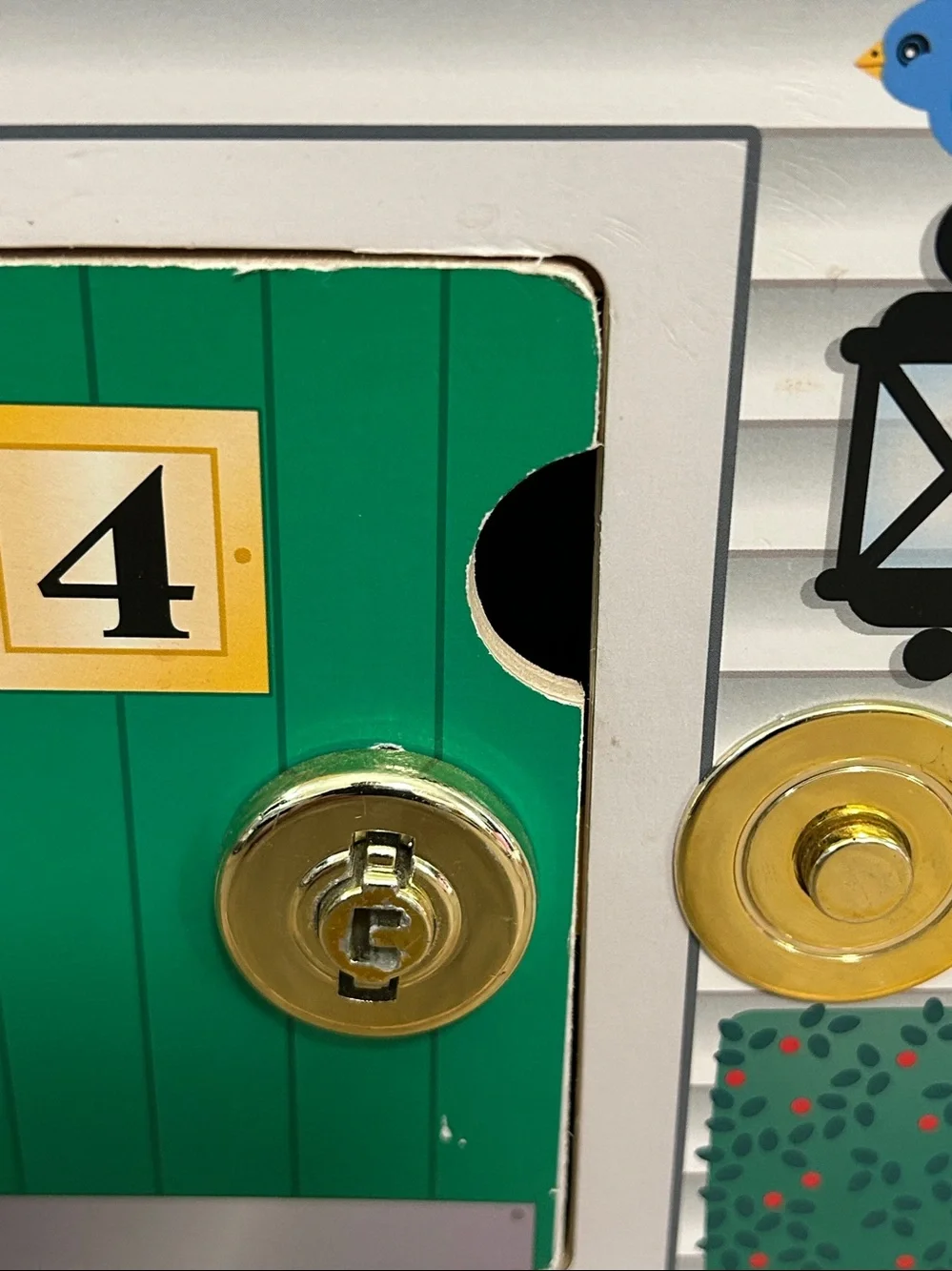 Melissa & DougTake-Along Wooden Doorbell Dollhouse -Doorbell Sounds, Keys-Toy